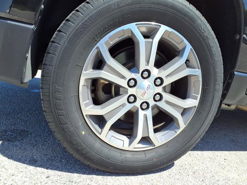Used 2013 GMC Acadia SLT FWD image 34