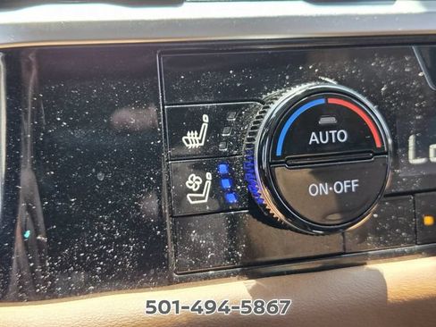 Used 2025 Nissan Pathfinder Platinum w/ Cargo Package FWD image 22