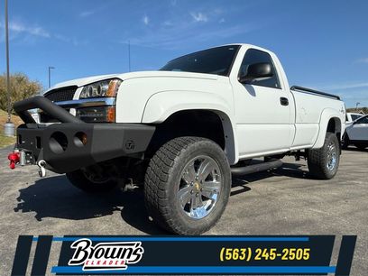 Used 2005 Chevrolet Silverado 1500 4x4 Regular Cab w/ Light Duty Power Package