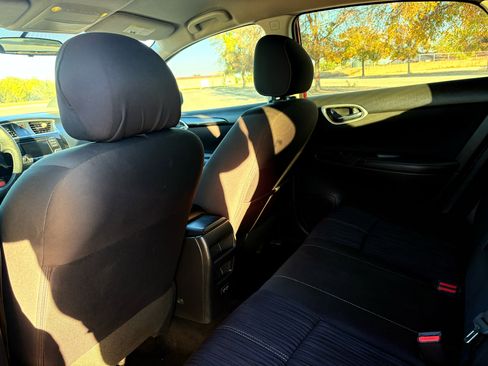 Used 2018 Nissan Sentra SV image 22