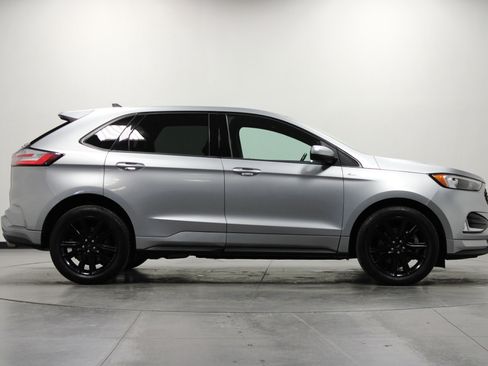 Used 2021 Ford Edge ST-Line w/ Class II Trailer Tow Package image 3