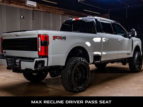 Used 2026 Ford F250 Platinum AWD/4WD image 10