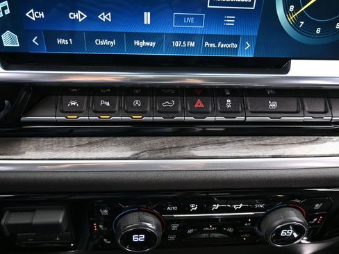 Used 2024 Chevrolet Silverado 1500 LTZ w/ LTZ Premium Package image 31