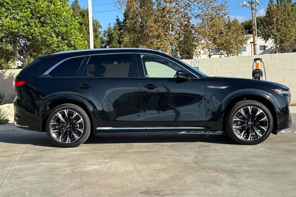 Used 2025 MAZDA CX-90 3.3 Turbo S w/ Premium Plus AWD/4WD image 9