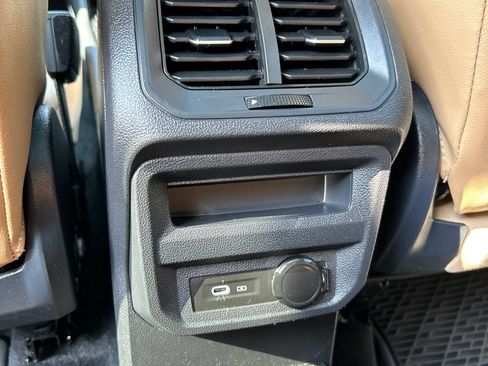 Used 2024 Volkswagen Tiguan SE R-Line AWD/4WD image 26