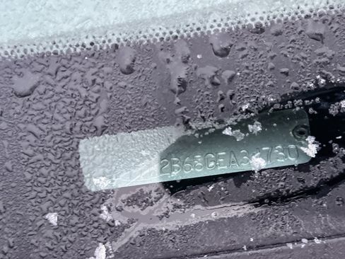 Used 2016 Ford F250 Lariat image 3