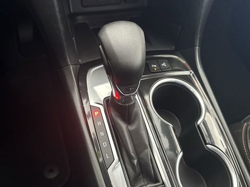 Used 2022 Chevrolet Equinox Premier image 15