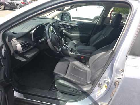 Used 2020 Subaru Outback Limited AWD/4WD image 8