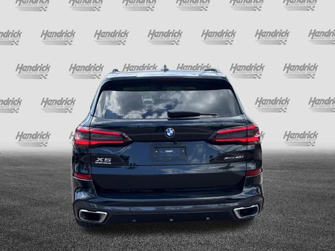 Certified 2022 BMW X5 xDrive40i w/ M Sport Package AWD/4WD image 9