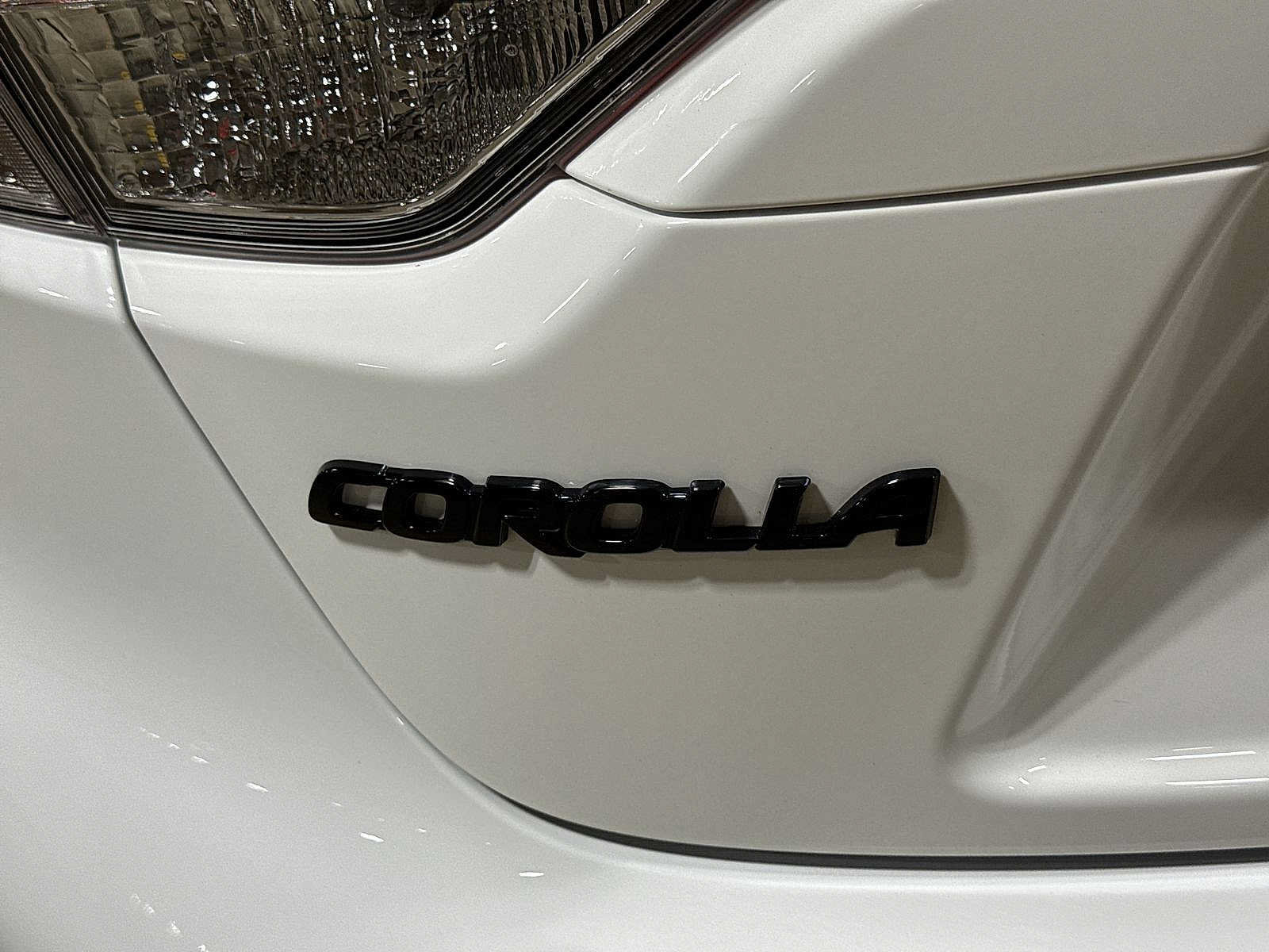 Used 2024 Toyota Corolla SE FWD image 24