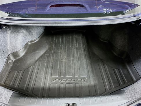 Used 2012 Honda Accord LX image 26