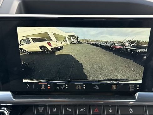 New 2026 GMC Sierra 2500 SLT w/ SLT Premium Package image 9