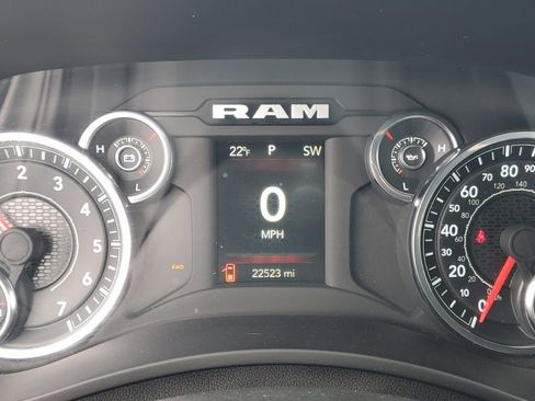 Used 2024 RAM 2500 Big Horn w/ Bed Utility Group image 16