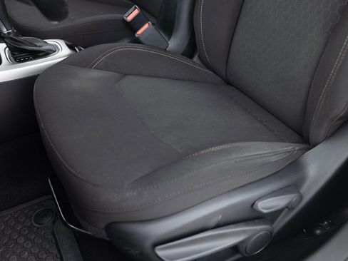 Used 2021 Jeep Compass Sport w/ Cold Weather Group AWD/4WD image 23