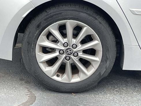 Used 2022 Toyota Corolla XLE image 13