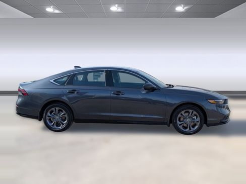 New 2025 Honda Accord EX-L image 8