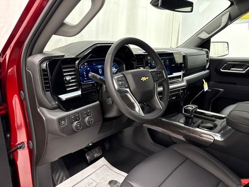 New 2026 Chevrolet Silverado 1500 LTZ image 19