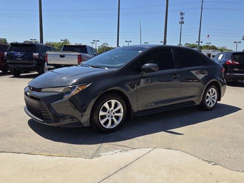 Certified 2026 Toyota Corolla LE image 3