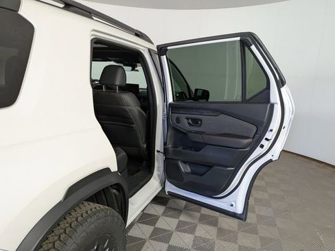 New 2026 Honda Passport TrailSport image 36
