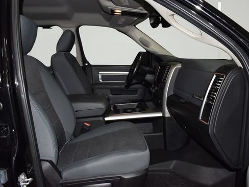 Used 2018 RAM 1500 Big Horn AWD/4WD image 16