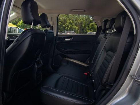 Used 2022 Ford Edge SEL AWD/4WD image 8