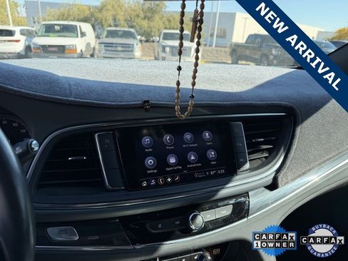 Used 2023 Buick Enclave Essence w/ Sport Touring Edition image 13