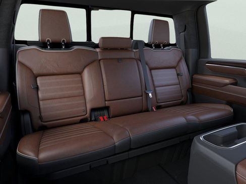 New 2026 GMC Sierra 2500 Denali Ultimate w/ Max Trailering Package image 17