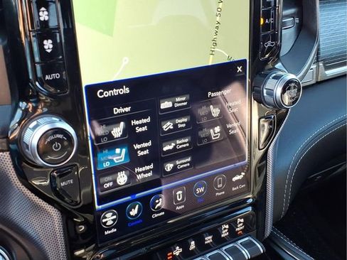 Used 2021 RAM 1500 Limited image 32