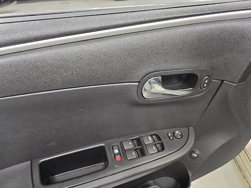 Used 2011 Chevrolet Malibu LT w/ Power Convenience Package FWD image 14