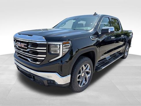 New 2026 GMC Sierra 1500 SLT w/ SLT Premium Plus Package AWD/4WD image 3