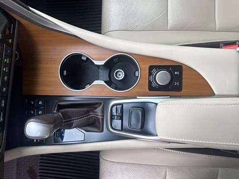 Used 2018 Lexus RX 350 AWD w/ Premium Package image 38