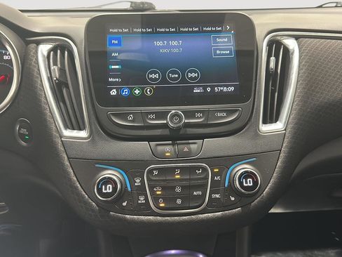 Used 2020 Chevrolet Malibu LT image 13