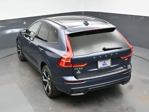 Used 2023 Volvo XC60 B6 Ultimate w/ Protection Package Premier image 49