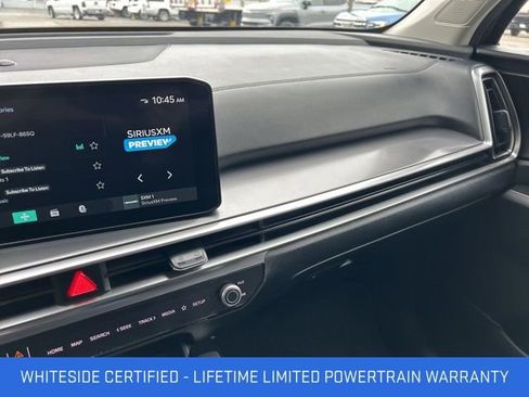 Used 2024 Kia Sorento S w/ Panoramic Sunroof Package image 4