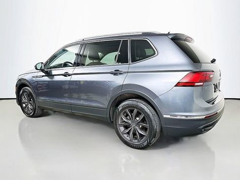 Used 2022 Volkswagen Tiguan SE AWD/4WD image 5