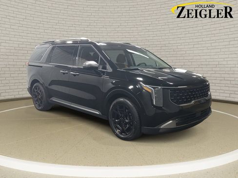 New 2026 Kia Carnival SX w/ SX Dark Edition Package image 3