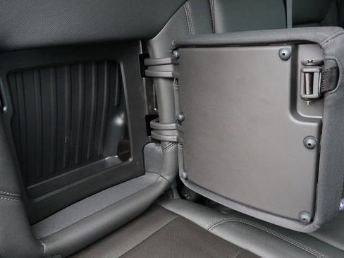 Used 2024 GMC Sierra 1500 SLT w/ SLT Premium Plus Package image 16