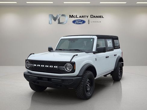 New 2026 Ford Bronco Big Bend w/ Black Appearance Package AWD/4WD image 2