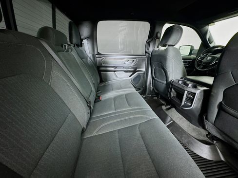 Used 2020 RAM 1500 Big Horn RWD image 25