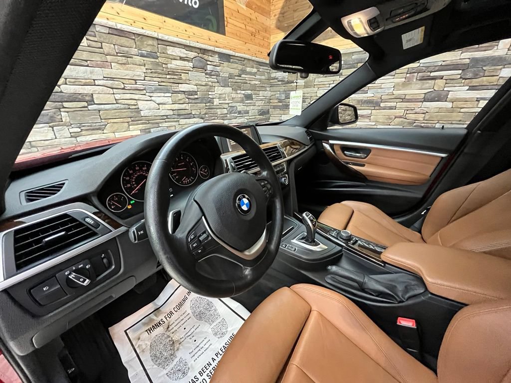 Used 2016 BMW 328i xDrive Sedan AWD/4WD image 25
