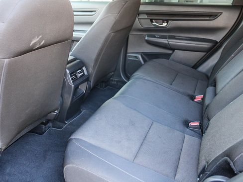 Used 2025 Honda CR-V LX image 20