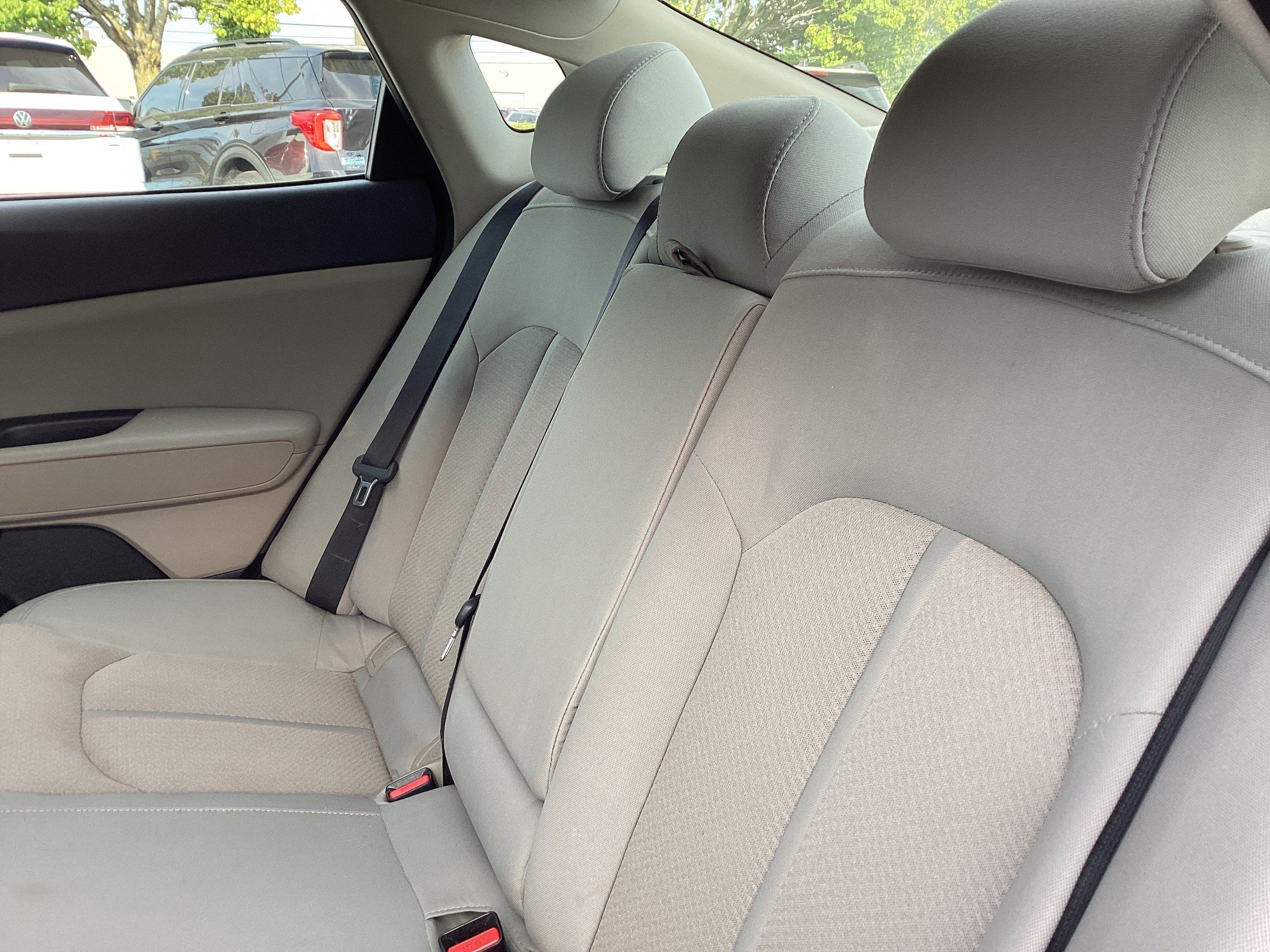 Used 2017 Kia Optima LX FWD image 13
