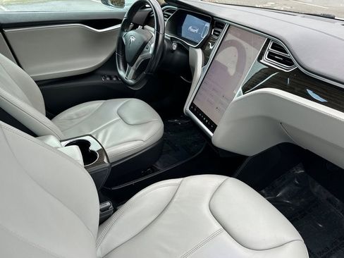 Used 2014 Tesla Model S 60 image 15