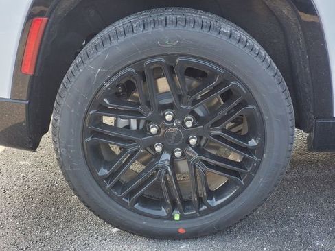 New 2026 Jeep Grand Wagoneer Limited AWD/4WD image 6