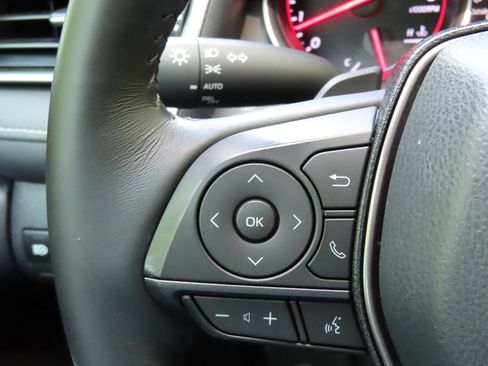 Used 2021 Toyota Camry XSE FWD image 15