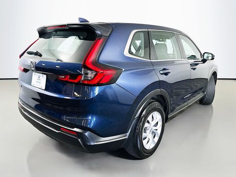 Used 2023 Honda CR-V LX image 7