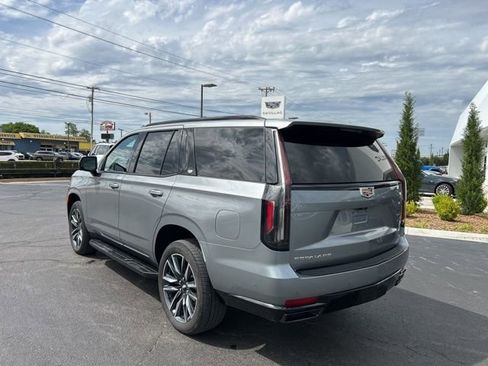 Used 2023 Cadillac Escalade Sport AWD/4WD image 8