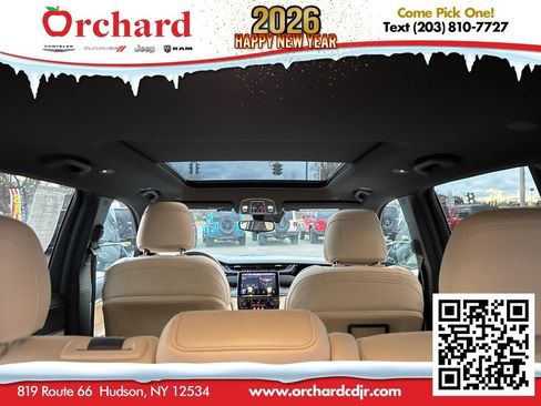 Used 2022 Jeep Grand Cherokee Limited 4xe image 26