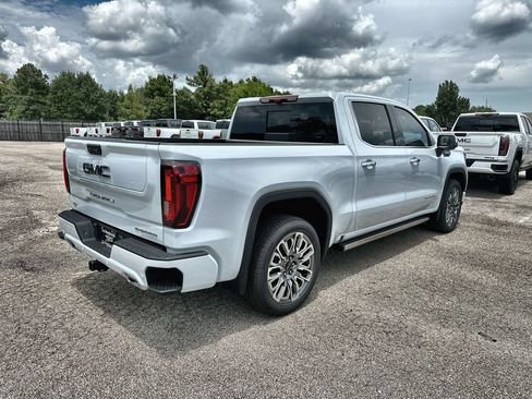 New 2026 GMC Sierra 1500 Denali Ultimate AWD/4WD image 11