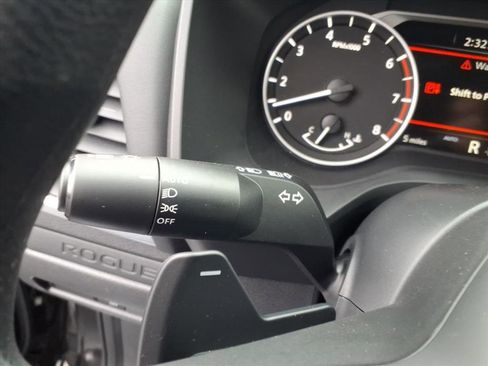 New 2026 Nissan Rogue S image 19